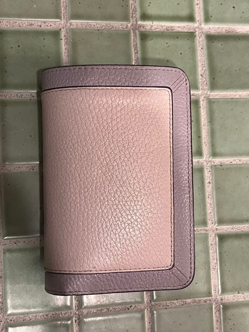 kate spade 2つ折り財布