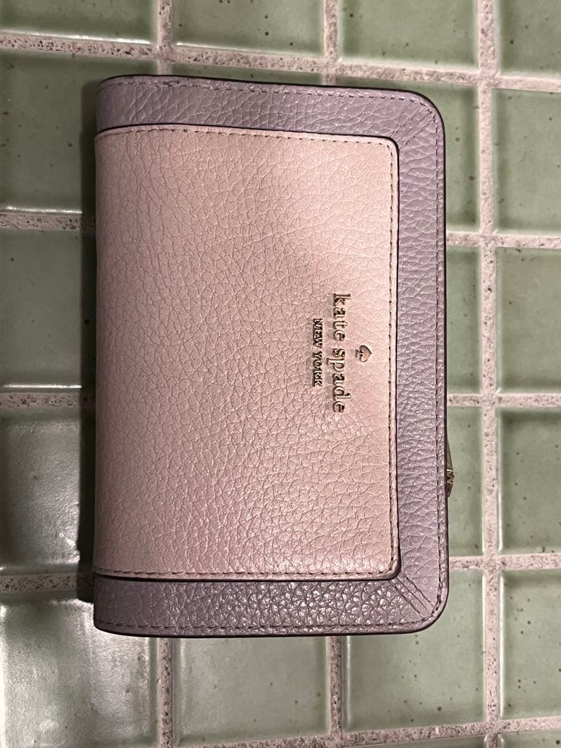 kate spade 2つ折り財布