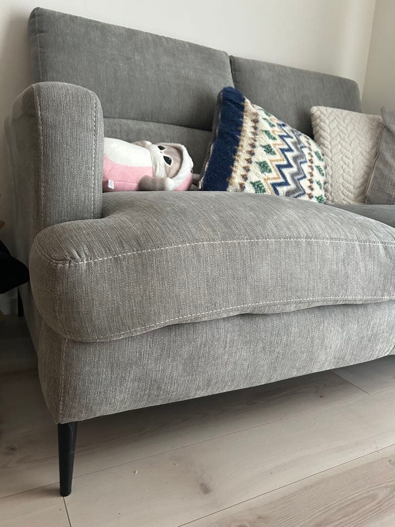 割引き　2人掛けソファーグレー