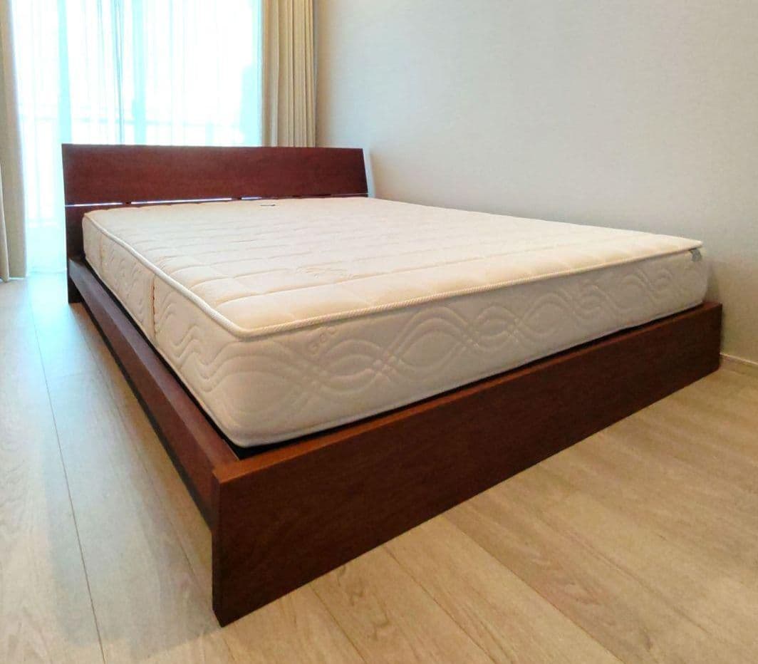 マニフレックス　高反発マットレス　フラッグFX　クイーンサイズ