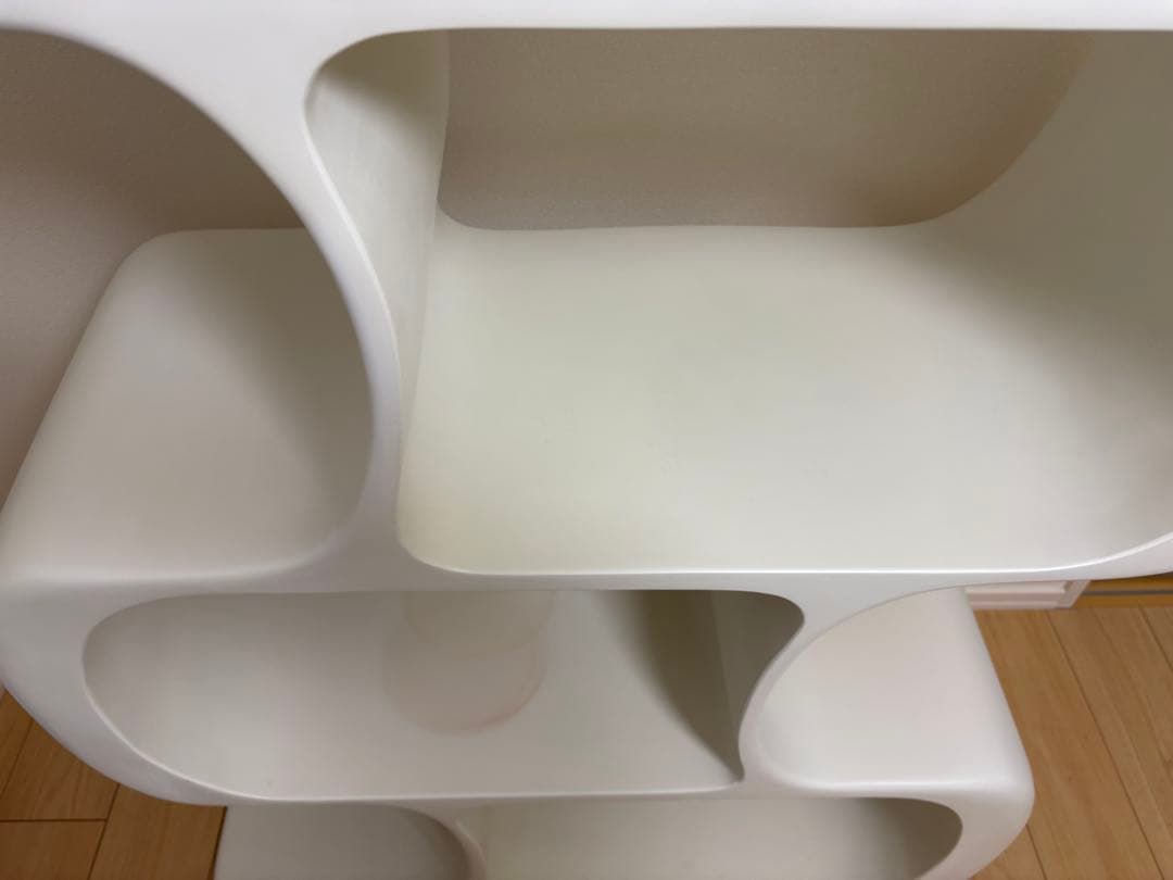 ぺ*る様 ドラゴンシェルフ 3段 ミドルタイプ FRP 河谷 成樹