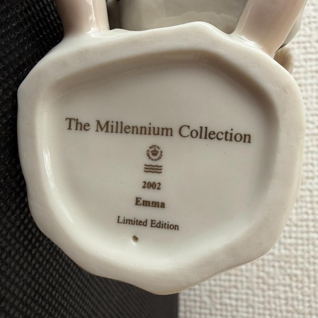 ロイヤルコペンハーゲン ミレニアム フィギュリン Emma（エマ）少女とパンダ