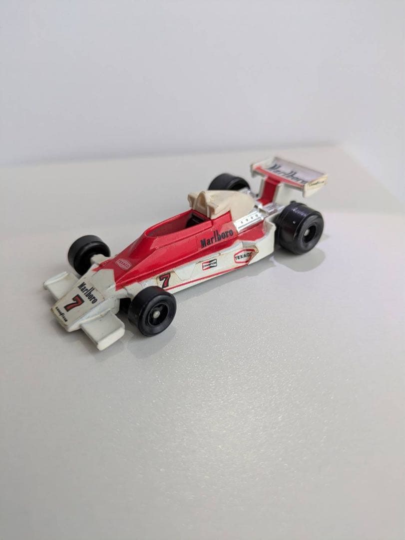 トミカ グランプリシリーズ1 ミニカー8台セット - メルカリ