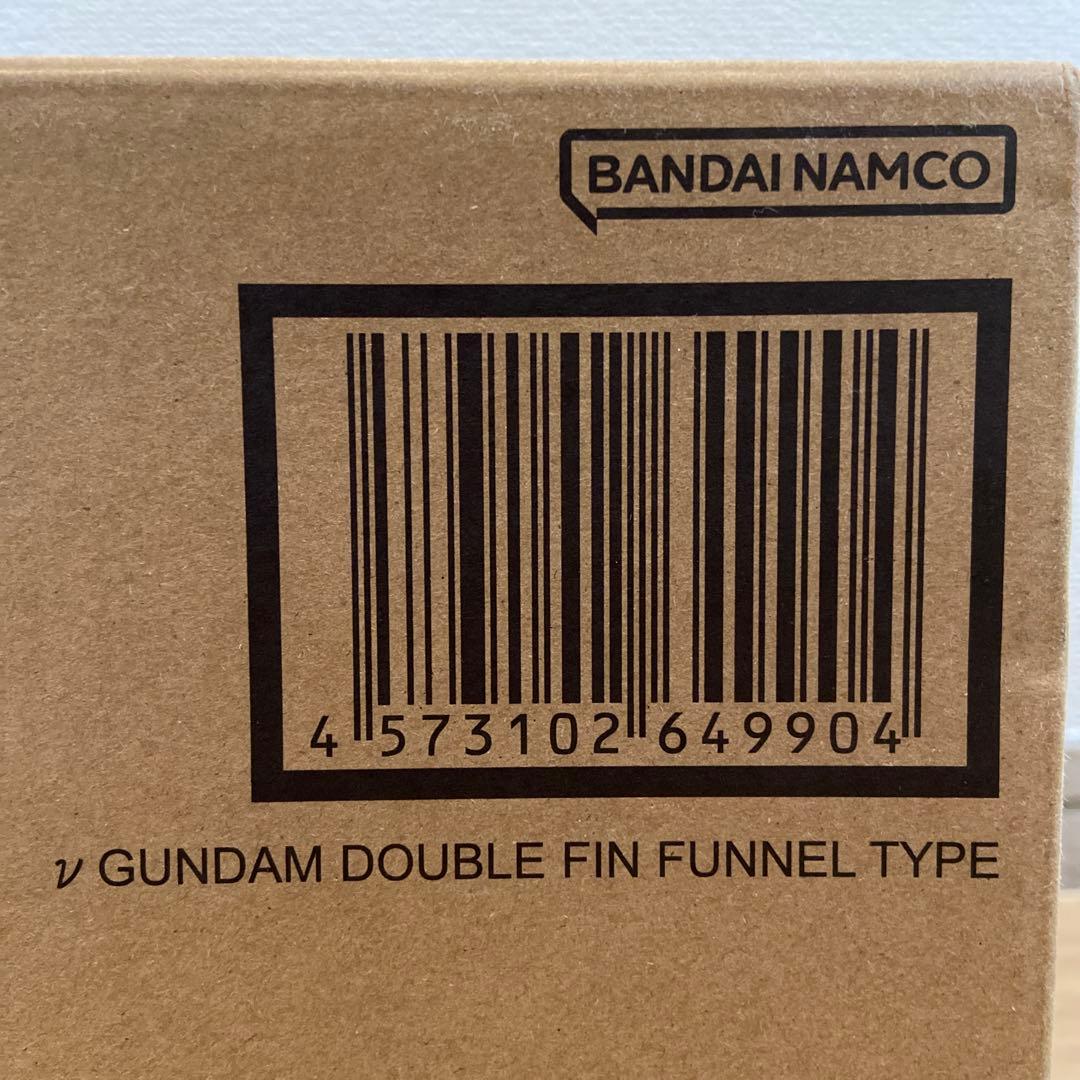 L ROBOT魂 νガンダム ダブル・フィン・ファンネル装備型