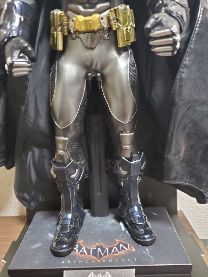 ホットトイズ　ビデオゲームマスターピース アーカムナイト1/6 バットマン