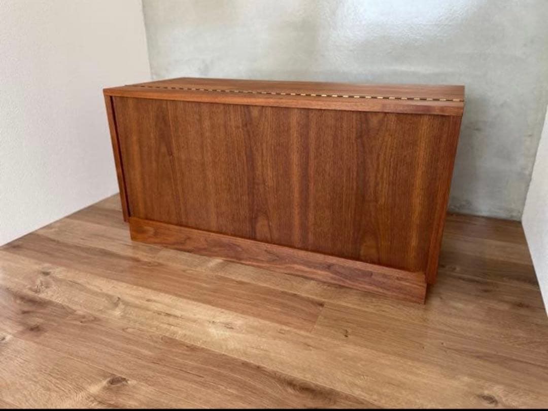 マスターウォール　ドレッサーチェスト