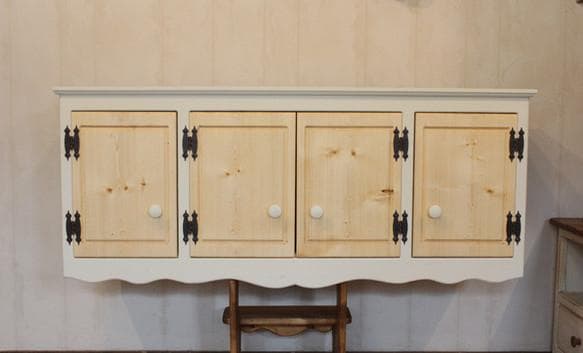 ハンドメイド　シャビーな壁掛け収納ラック　アンティークホワイト