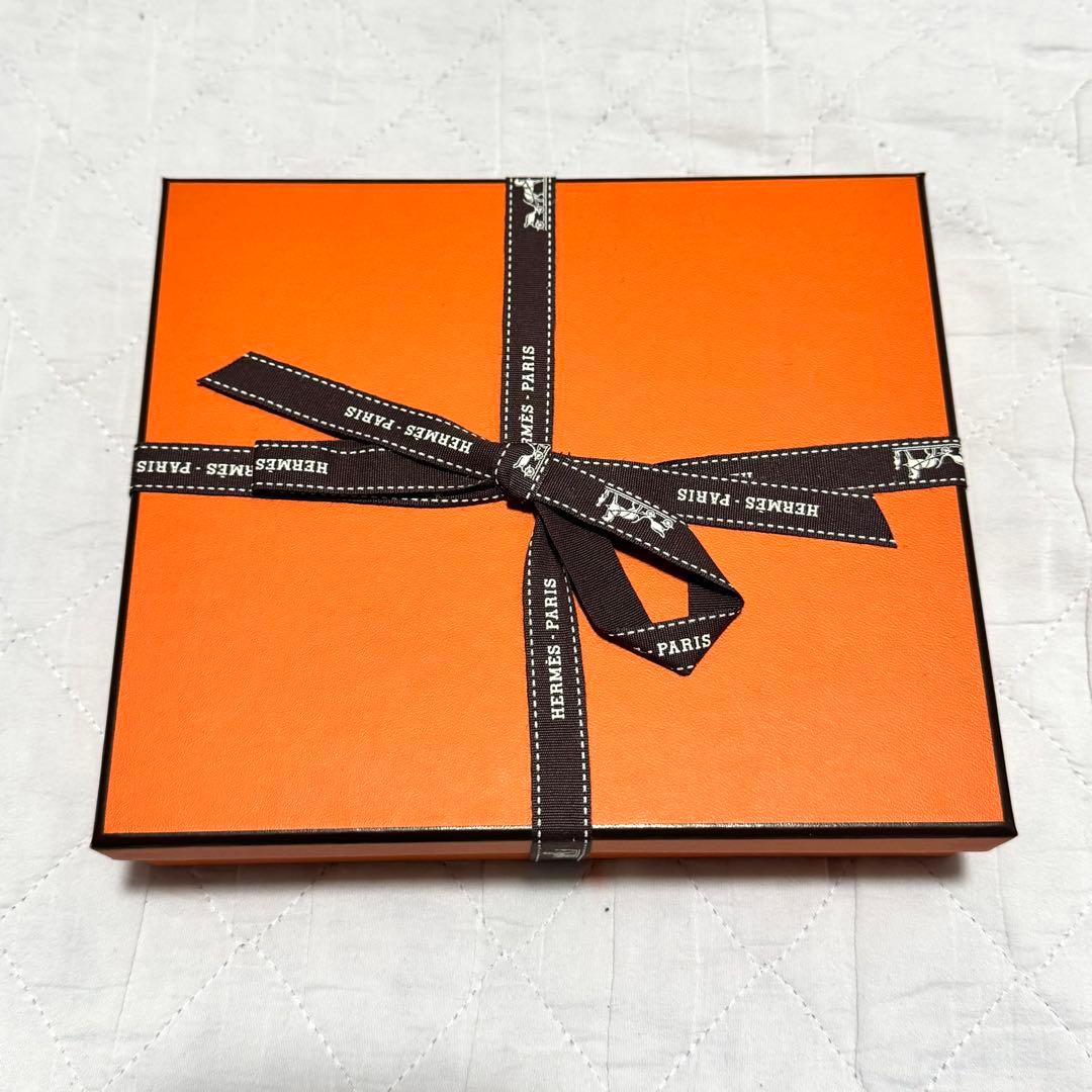 エルメス モザイクヴァンキャトルプラチナコレクション長方形皿陶器