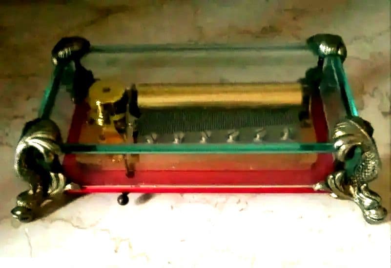 REUGE装飾的オルゴール