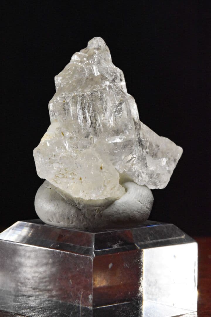 パキスタン スカルドゥ産 エッチングトパーズ