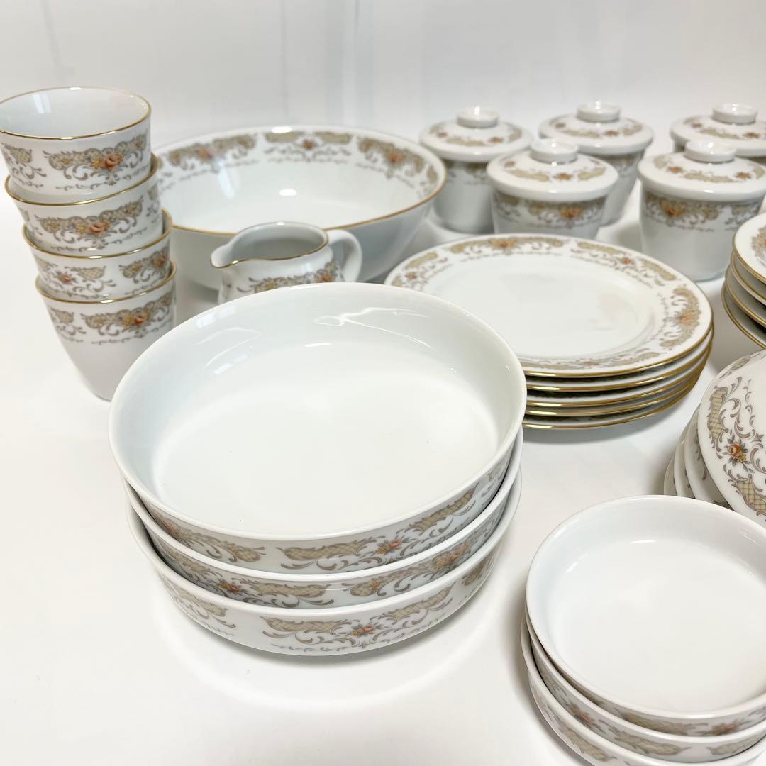 ノリタケ　食器セット 皿　茶碗　カップ