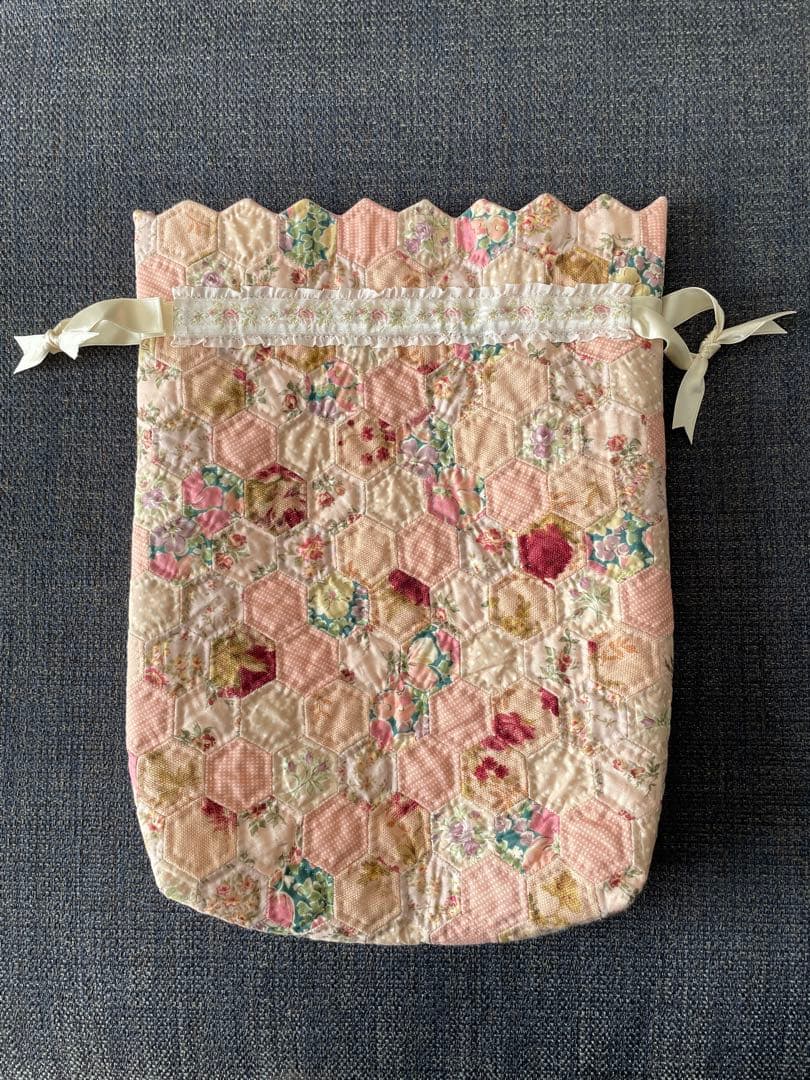 622)花のモザイクのポーチ 完成品 宮崎順子さん - メルカリ