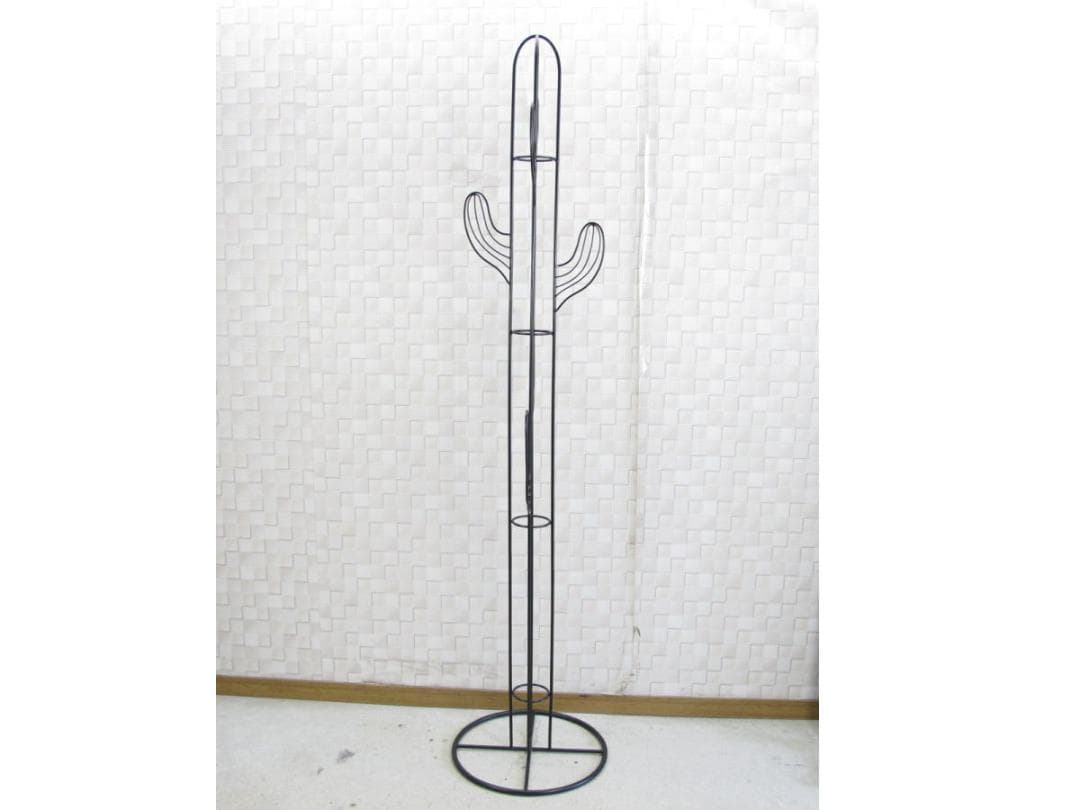 ■145■美品■KARE■カクタス■コートラック■ハンガーラック■アイアン製■