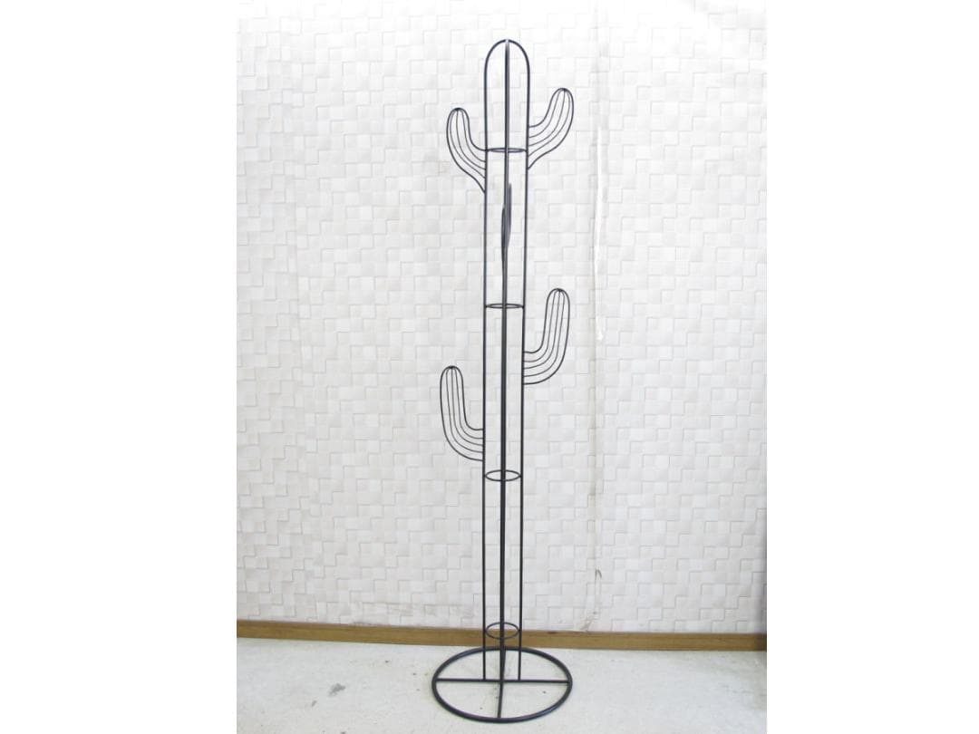 ■145■美品■KARE■カクタス■コートラック■ハンガーラック■アイアン製■