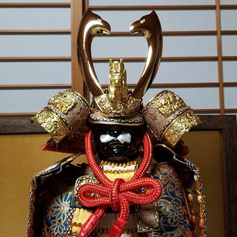 五月人形　旭翆作　10号　鎧飾り