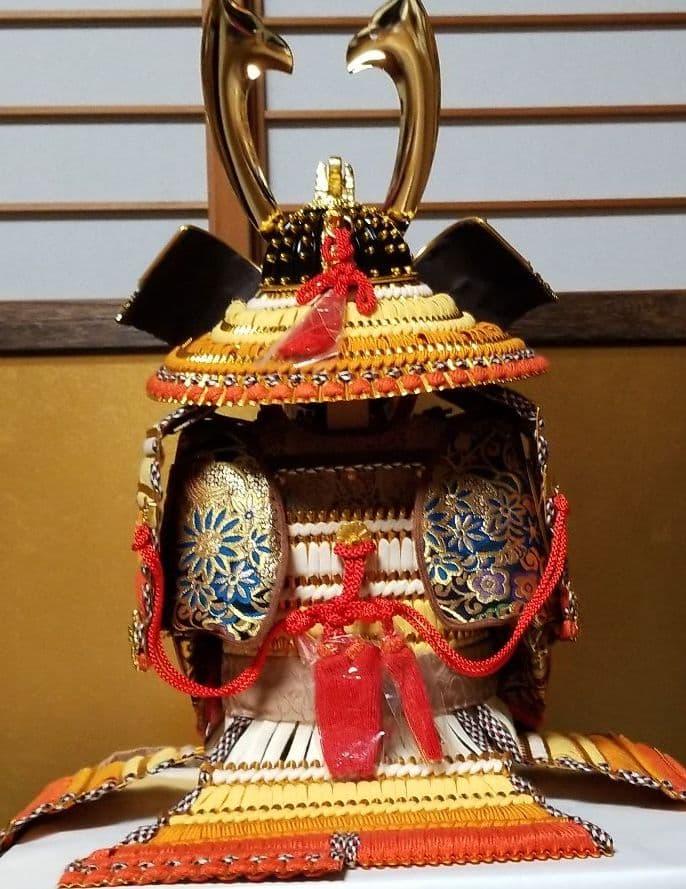 五月人形　旭翆作　10号　鎧飾り