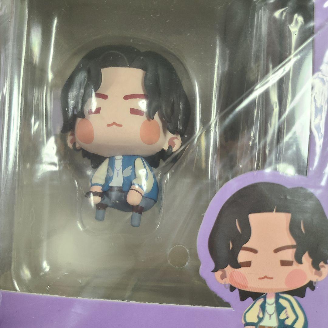 BTS インザソム フィギュア SUGA ユンギ - メルカリ