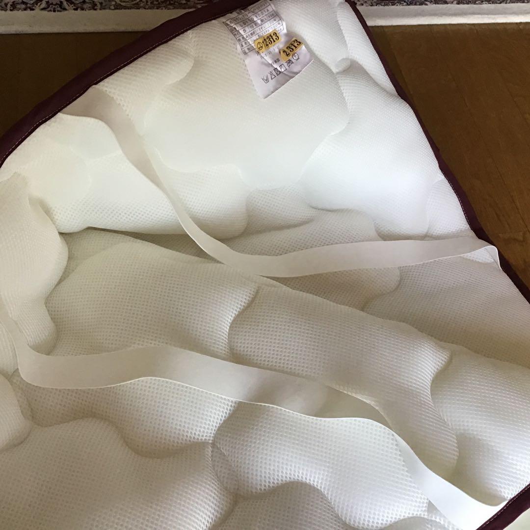 日本製 シモンズラグジュアリーベッドパッド　シングル　数日使用　クリーニング済