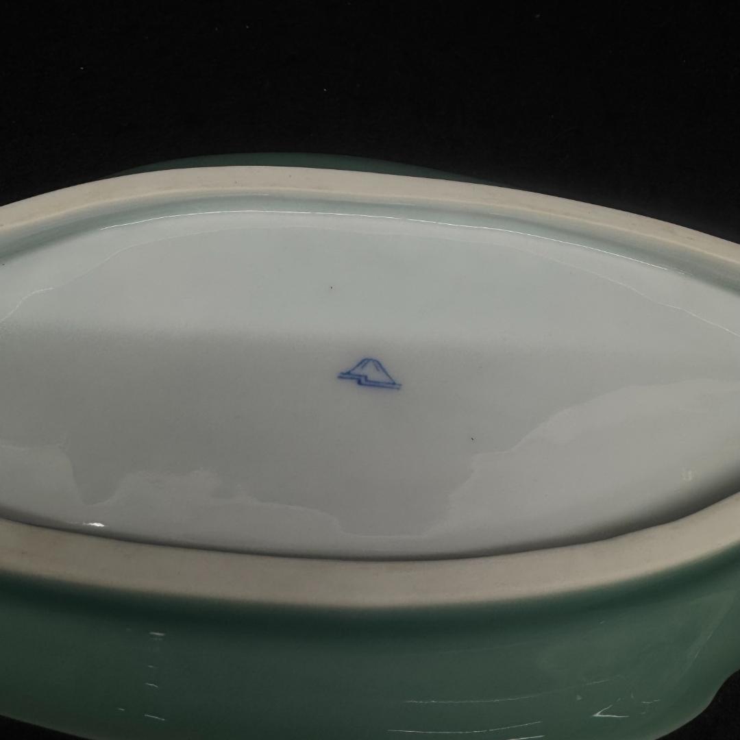 深川製磁　染付山帰来葉形皿　2枚 29cm