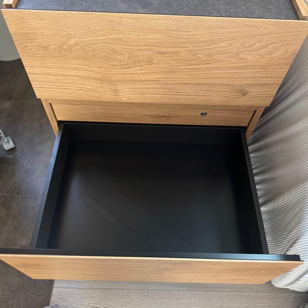 Pamouna 2段　リビングボード　リビングチェスト