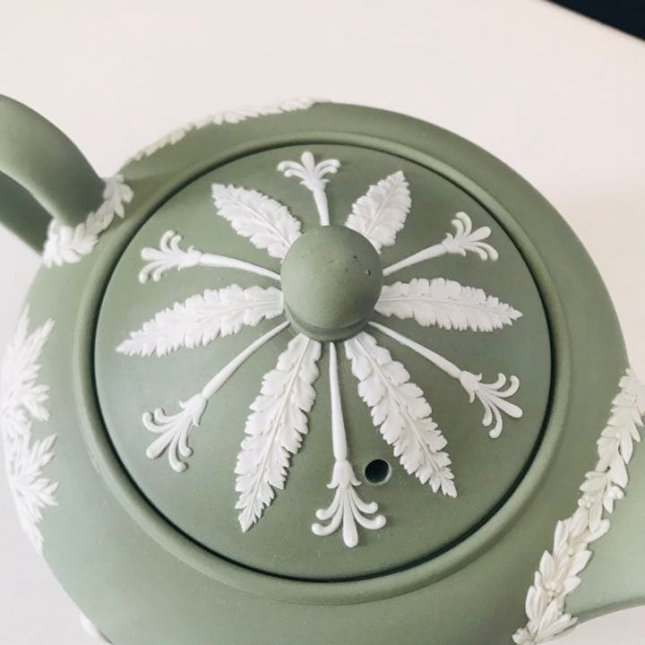 ウェッジウッド　ジャスパーグリーン　ポット