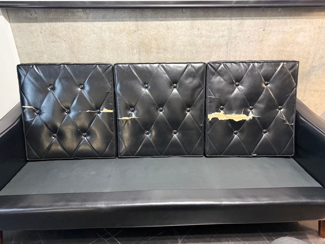 【送料込み】カリモク60 ロビーチェア 3シーター ブラック