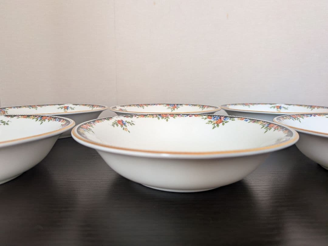 ウェッジウッド　オズボーン　サラダボウル　直径15.5cm　6枚　新品未使用