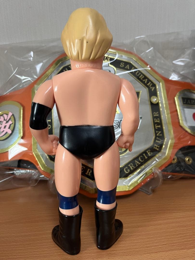 メディコムトイ ソフビ ファイティングシリーズ 超獣コンビ ハンセン