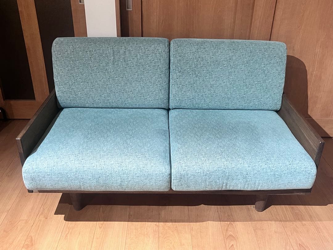 【最終値下げ】molt 2人掛けソファ 岩崎家具 水色