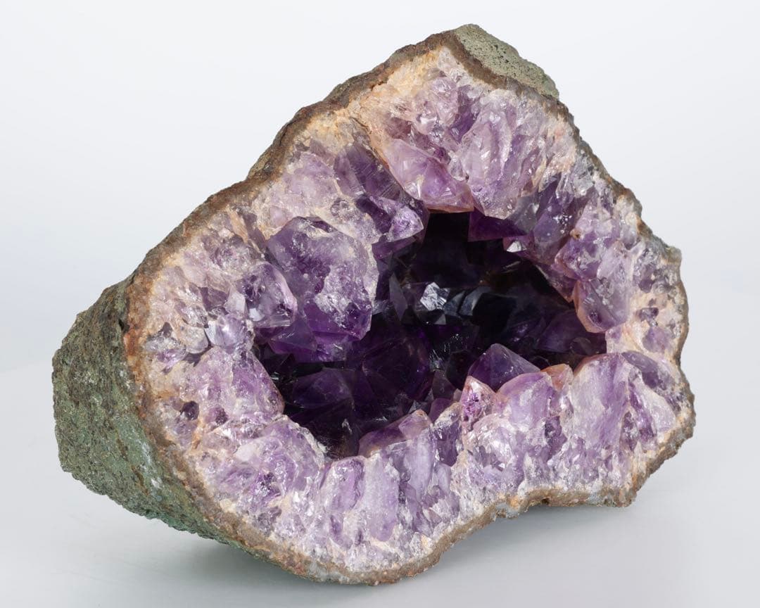 天然アメジスト 原石 クラスター 2.5kg 紫水晶 鉱物標本 鉱石 アメシスト
