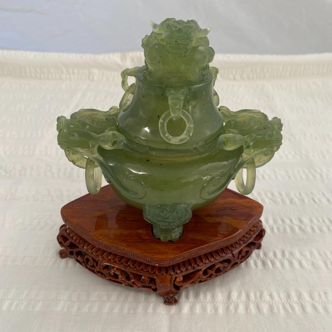 翡翠（ヒスイ）天然石 新山玉炉 龍の香炉 81年ポートピア天津物産展