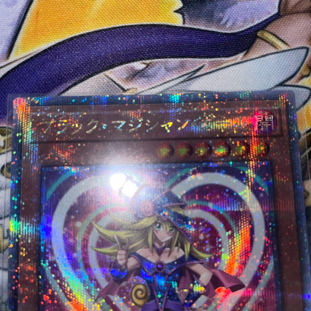 ブラック・マジシャン・ガール　25thシークレットレア　クオシク