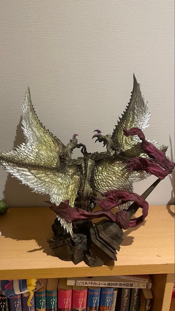 開封品 カプコンフィギュアビルダー クリエイターズモデル シャガルマガラ