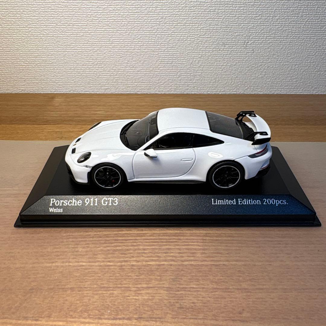 ミニチャンプス　ポルシェ　 911 GT3 1/43 ミニカー　ホワイト
