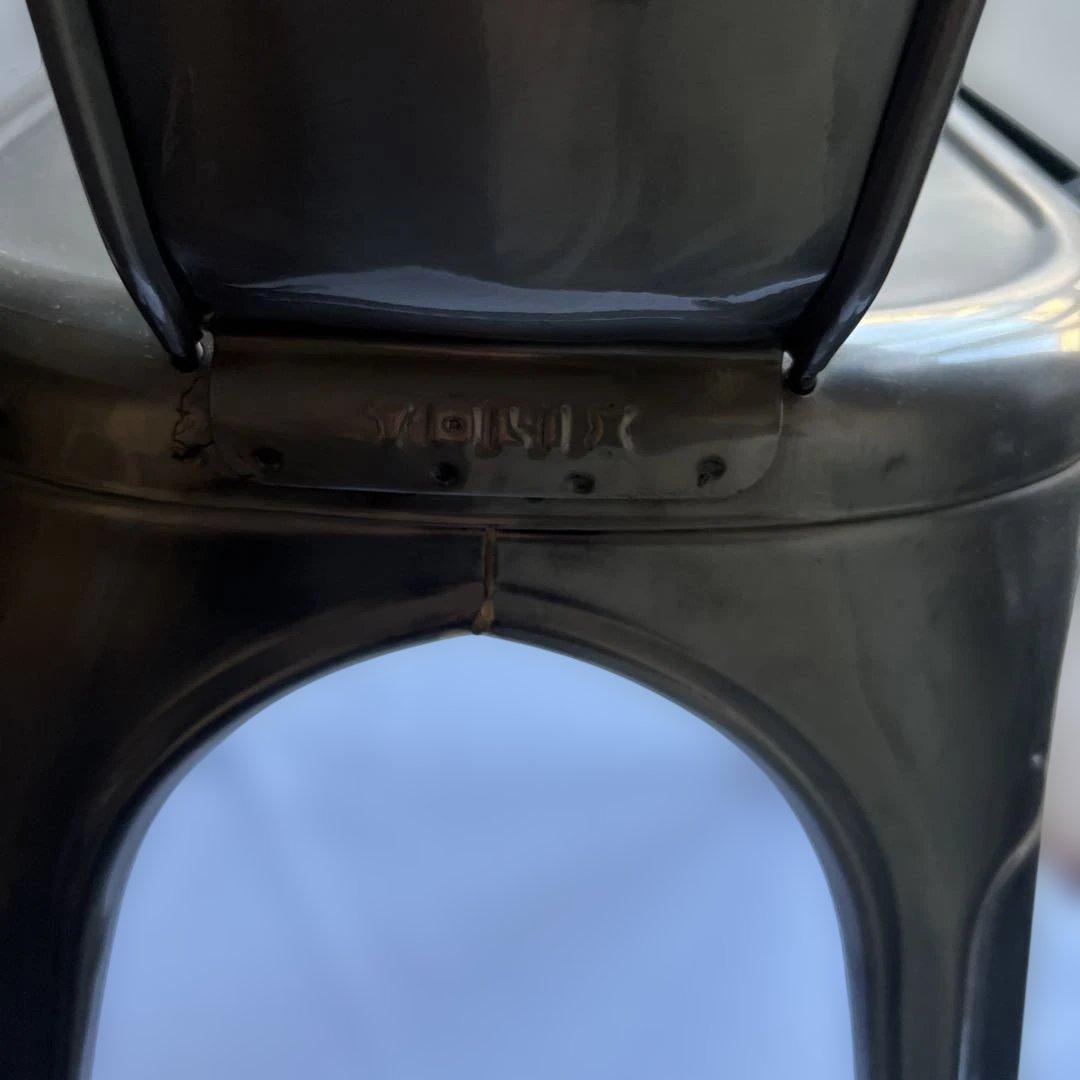 フランスヴィンテージTOLIX社✨メタルシルバーカフェチェア