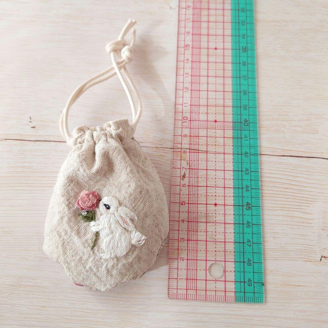 ちっちゃな巾着サシェ/詰替タイプ【うさこと一輪のバラ】