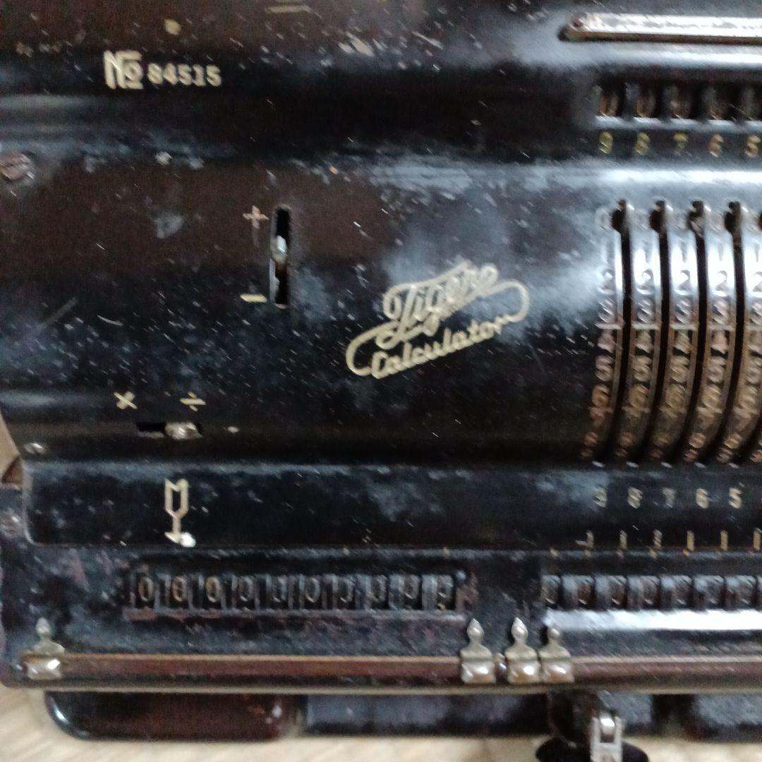 アンティーク　レトロ手回し計算機