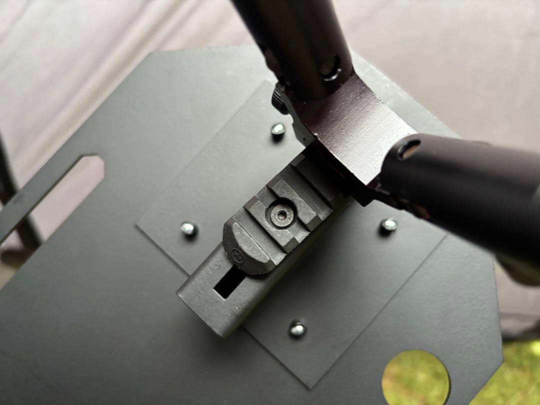 アイアン工房　サイドテーブル　キャンプ　テーブル　高さ調整