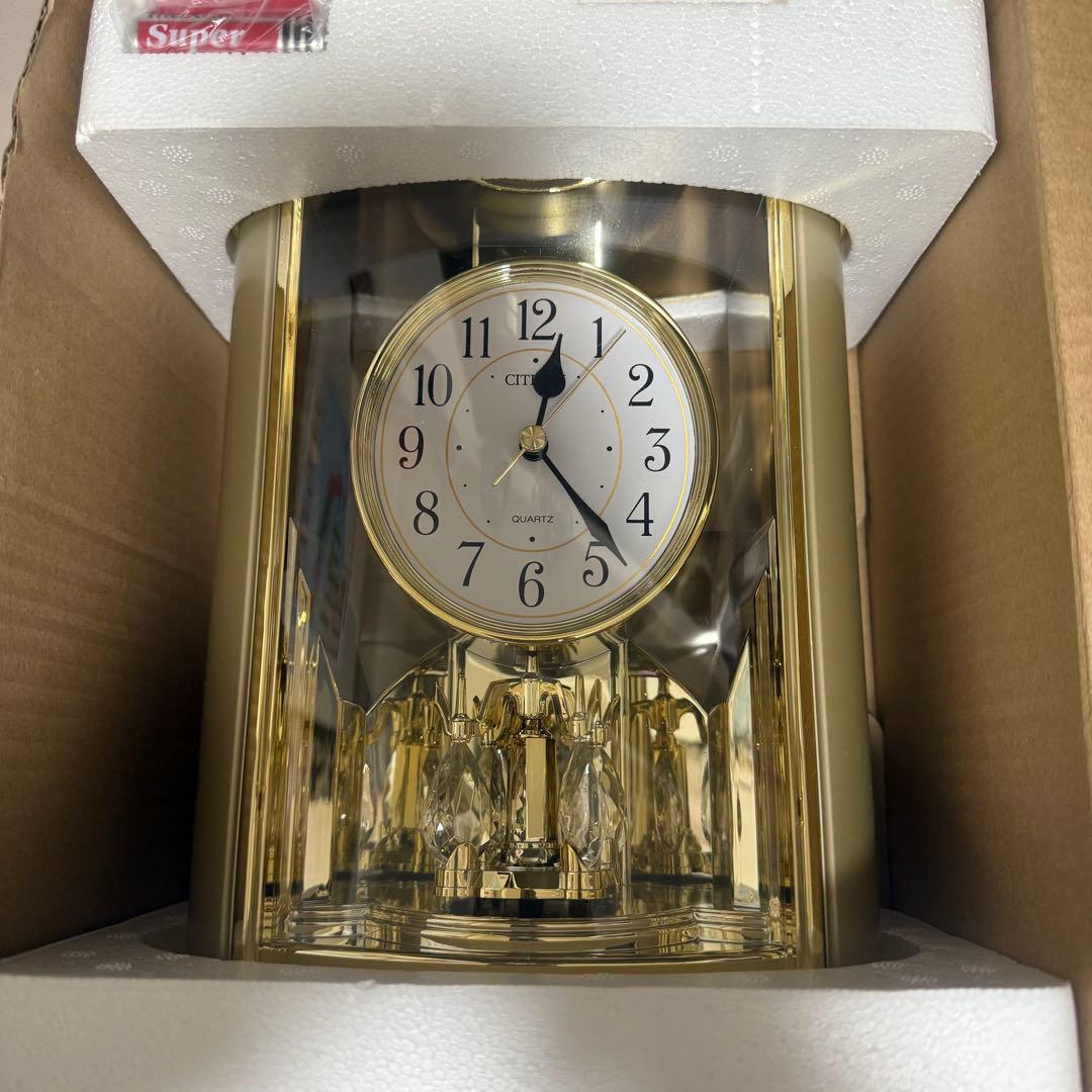 【新品未使用】シチズンCITIZEN 4SG724-018金色（白）回転飾り付き