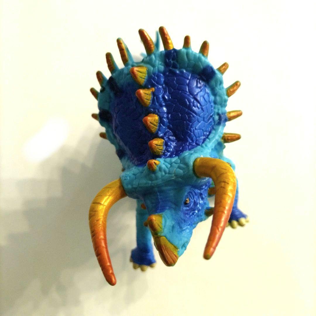 ステゴケラトプス ジュラシックワールド 2016 - メルカリ