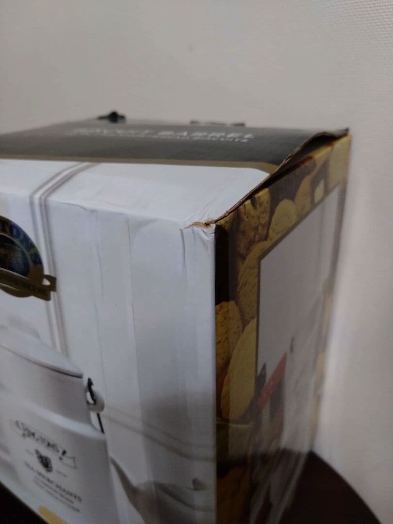 リントンズ　イギリス　ビスケット入れ　稀少品　箱付き