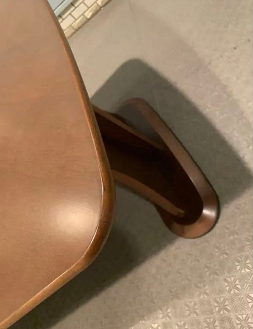 モデルルーム配置品／冨士ファニチア高級ダイニングテーブル