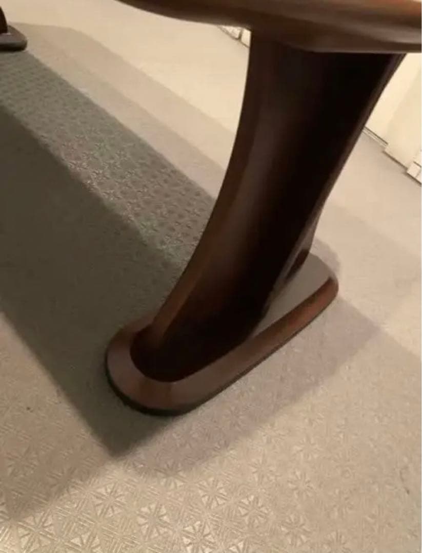 モデルルーム配置品／冨士ファニチア高級ダイニングテーブル