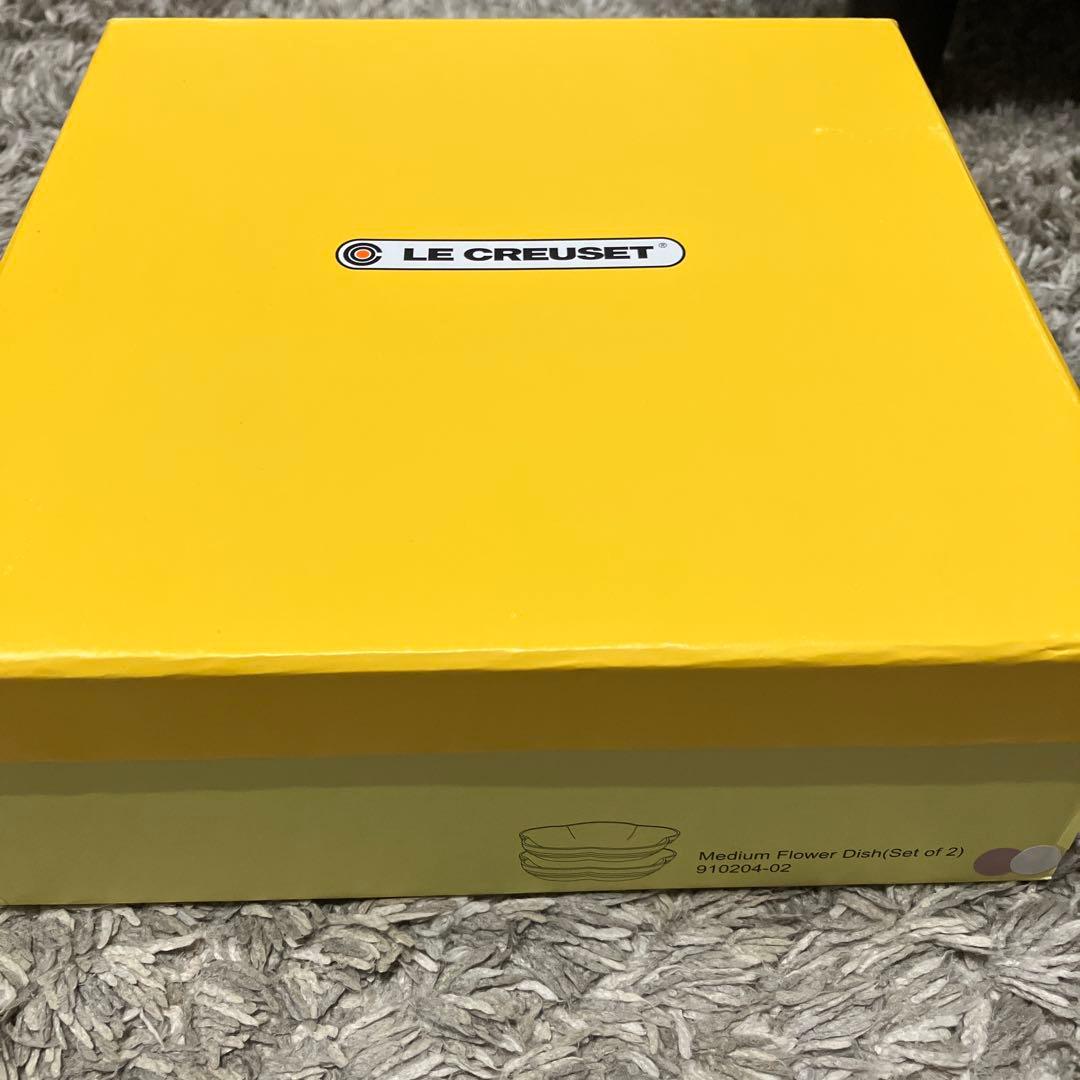 フラワーディッシュ　桜sakura 　LE CREUSET ル・クルーゼ海外限定