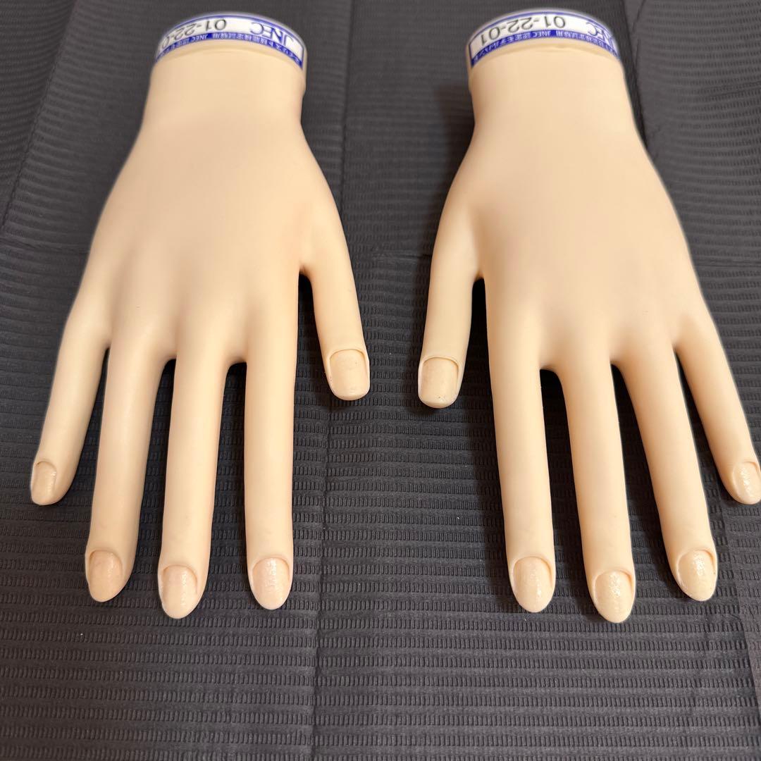 JNEC認定モデルハンド - メルカリ