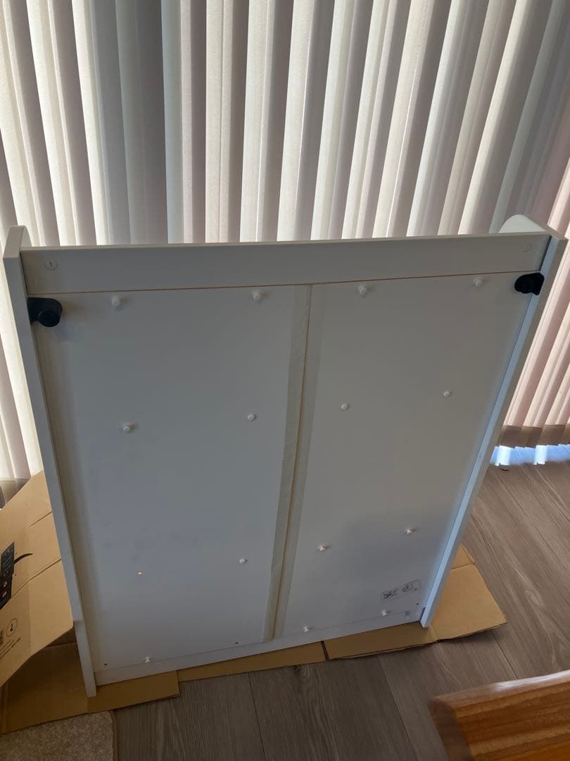 IKEA イケアホワイト棚　BERGIG ベリグ ブックディスプレイ 収納付き