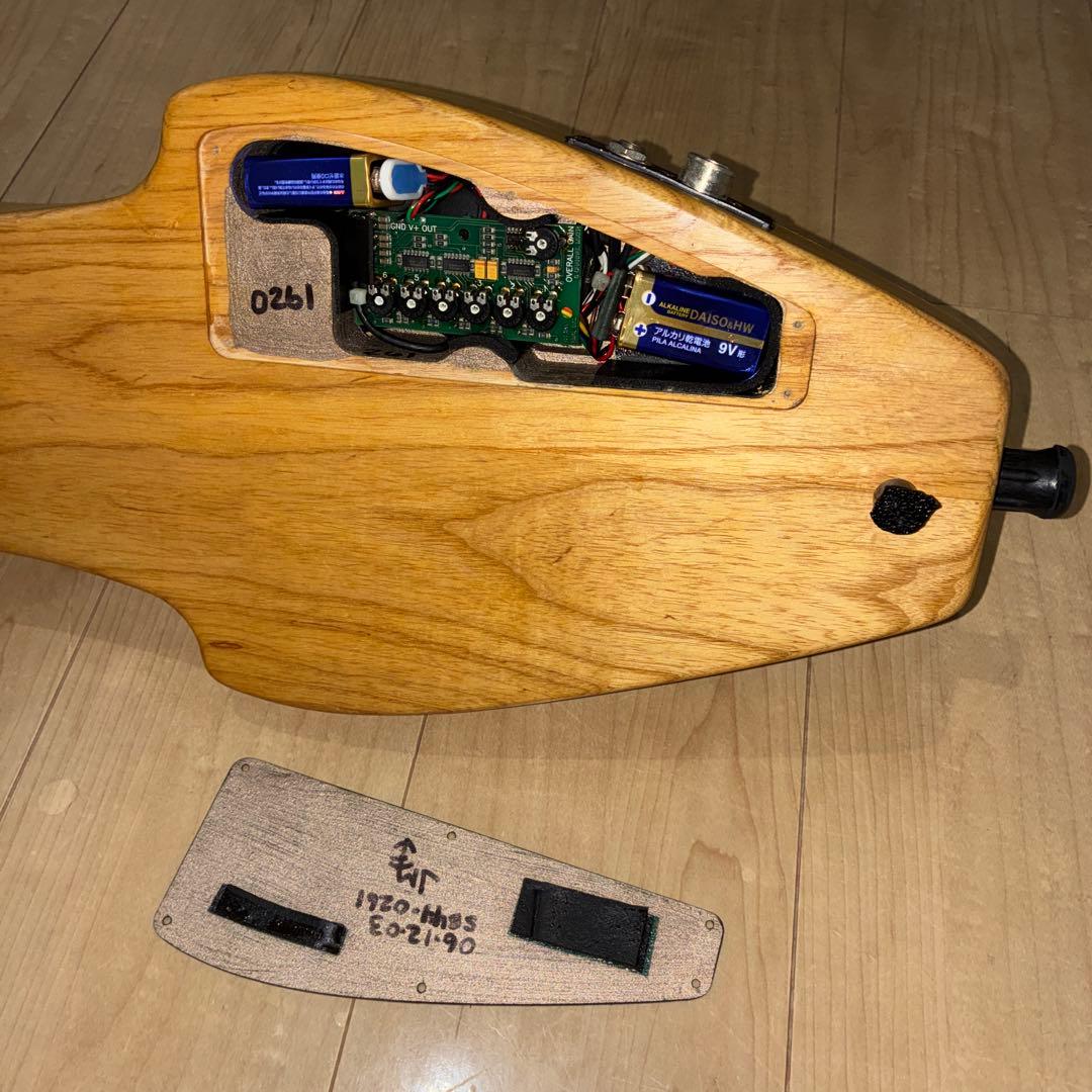 貴重 激レア ZETA アップライトベース 純正ケース付き - メルカリ