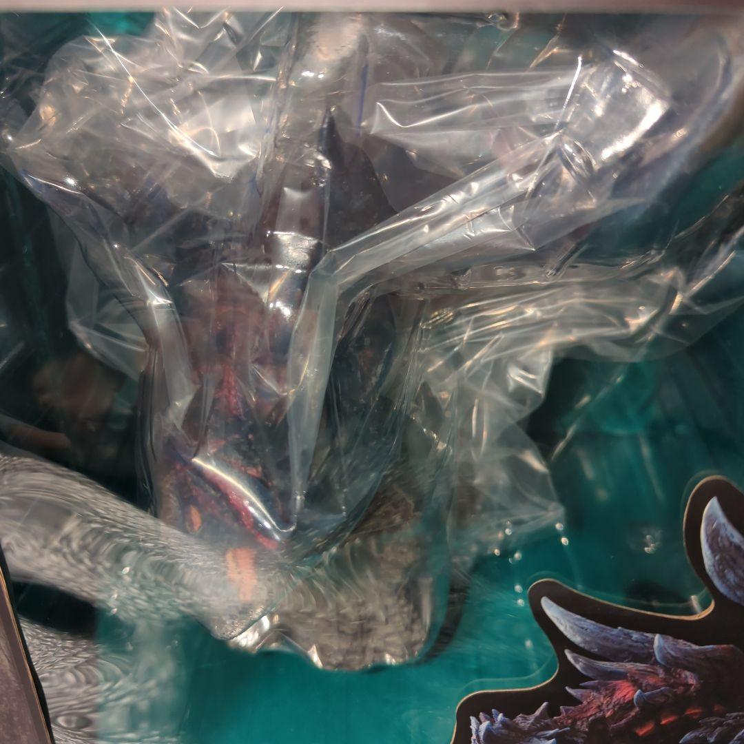 【希少・未開封品】斬竜 ディノバルド クリエイターズモデル フィギュア カプコン