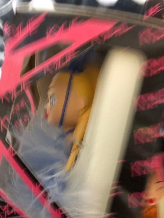 激レア　入手困難！カイリーミノーグ フィギュア4体セット