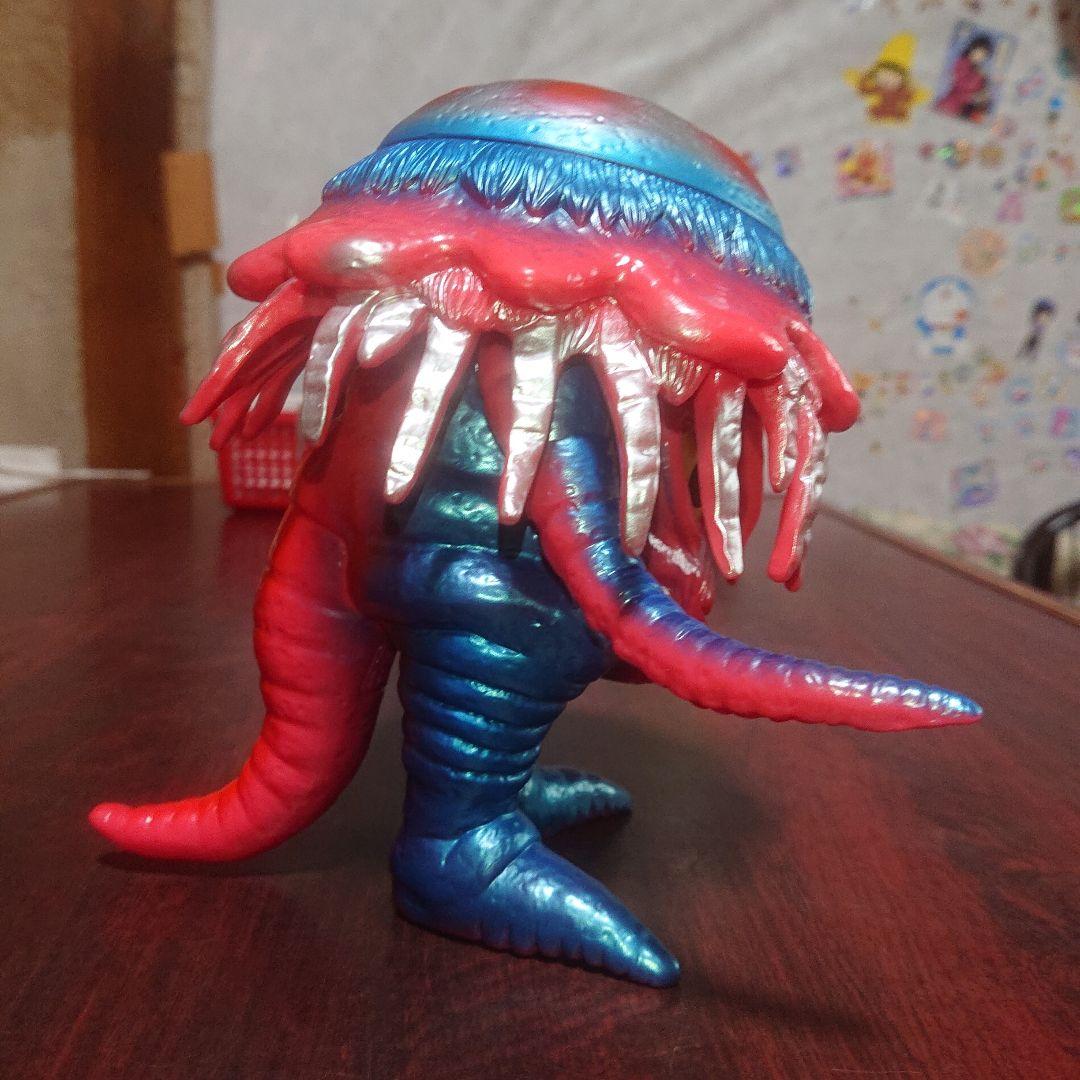 怪獣郷/バリケーン ソフビ - メルカリ